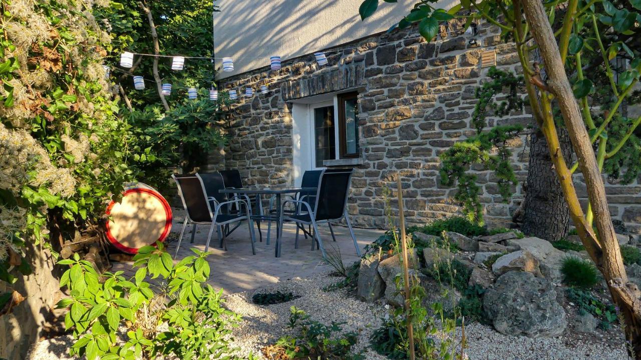 T.H.Ny Village Inn Cottage Tihany Exterior photo